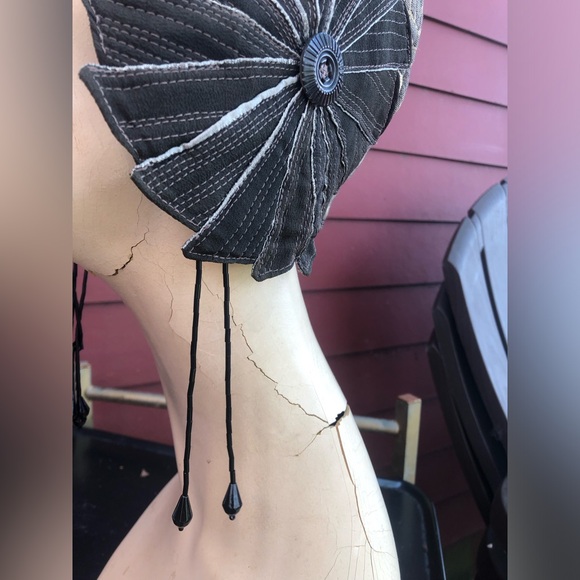 Handmade Cloche hat - Picture 7 of 9